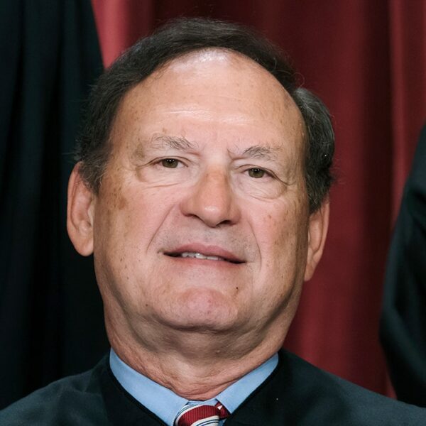 Sitting federal choose hits Justice Alito for eroding ‘belief,’ taking ‘sides’ after…