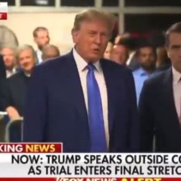 “He’s Corrupt!” – Trump Arrives at Court for SIXTH WEEK of Ongoing…