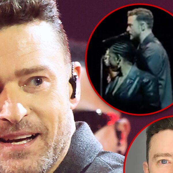 Justin Timberlake Cracks Joke about DWI Arrest at Boston Concert