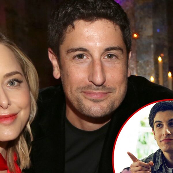 Jason Biggs’ Wife Says She Was ‘Horrified’ After Watching ‘American Pie’