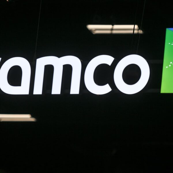Saudi Aramco begins huge share sale to lift round $12 billion
