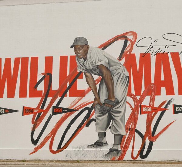 M.L.B. Comes to Willie Mays’s Hometown on a Mission of Love for…