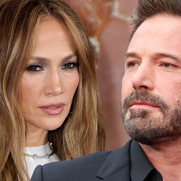 Jennifer Lopez Calls Out All ‘Negativity’ Amid Ben Affleck Breakup Speculation
