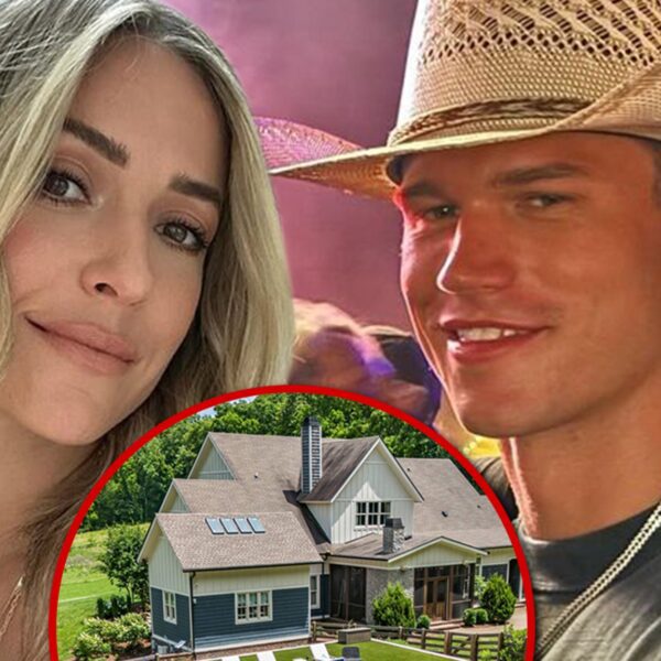 Kristin Cavallari Not Moving in with Mark Estes After Listing Her Home