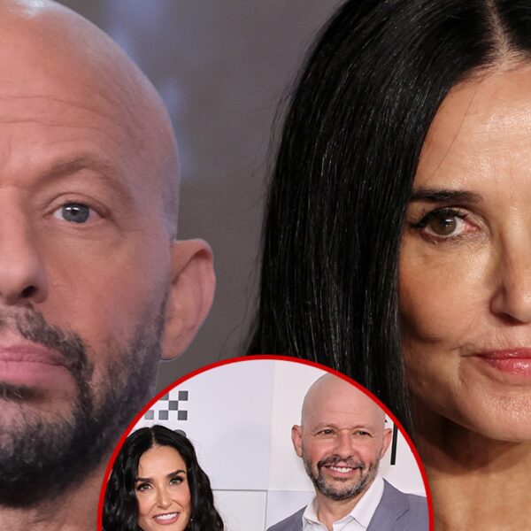 Jon Cryer Didn’t Know About Demi Moore’s Drug Addiction While They Dated