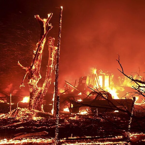 Wind-driven wildfire scorch 1000’s of acres 60 miles east of San Francisco