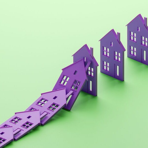 Housing market outlook: Home costs might begin falling this summer season