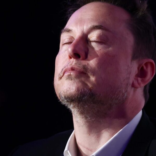 Elon Musk accused of unlawful $7.5 billion Tesla inventory sale in new…