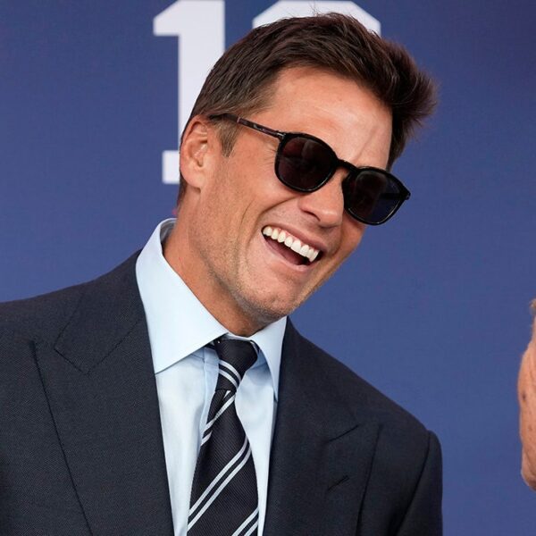 Drew Bledsoe jokes Tom Brady was ‘worst backup quarterback’ in NFL historical…