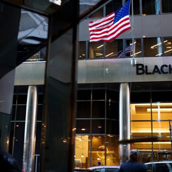 BlackRock Deepens BTC Bet As Spot Bitcoin ETF AUM Barrels Past $21…
