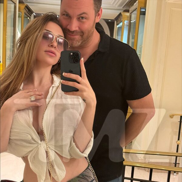 Courtney Stodden Newly Engaged Days After Flushing Ex’s Ring Down Toilet