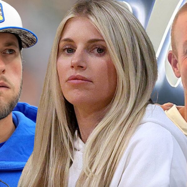 Matthew Stafford’s Wife Apologizes To Backup QB’s Family After Viral Dating Story