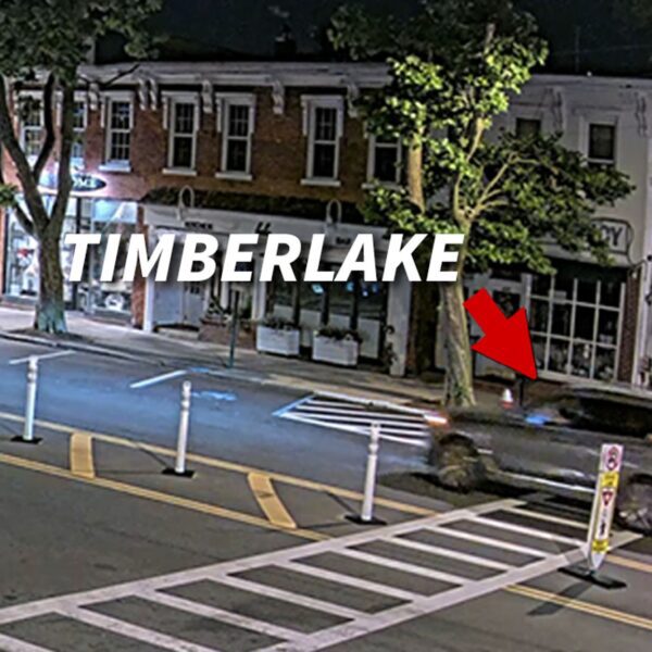 Justin Timberlake’s BMW on Video Driving Down Sag Harbor Street Before DWI…