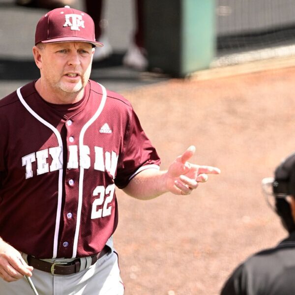 Texas A&M baseball coach’s vow to stick with college goes viral as…