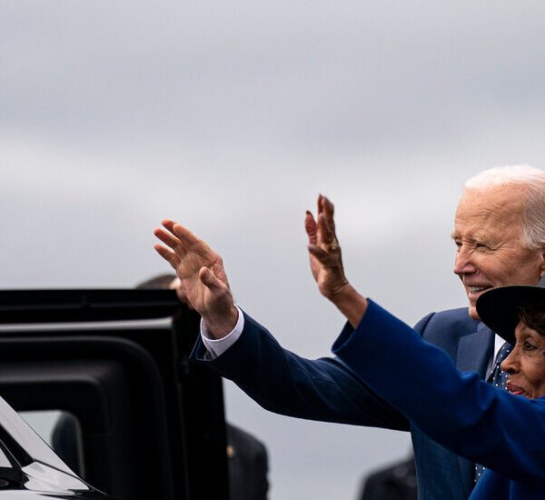 Live Election Updates: Biden Tells Congress He Is ‘Firmly Committed’ to Staying…