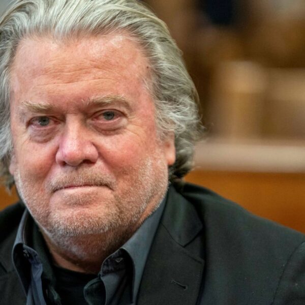 Former Trump aide Steve Bannon experiences to jail