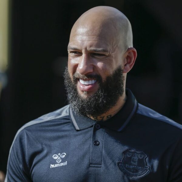 USMNT nice Tim Howard joins Dynamo possession group