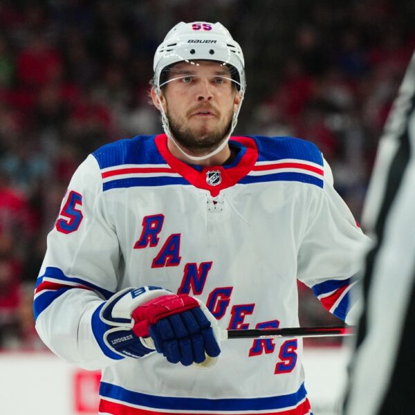 Rangers D Ryan Lindgren agrees to one-year extension