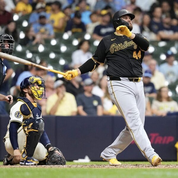 Homer-happy Pirates look to flex muscle mass vs. Brewers