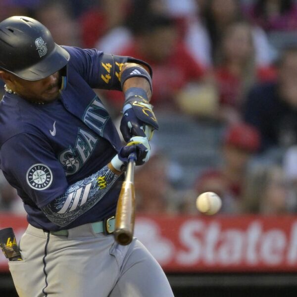 Mariners search to ignite offense in collection finale vs. Angels