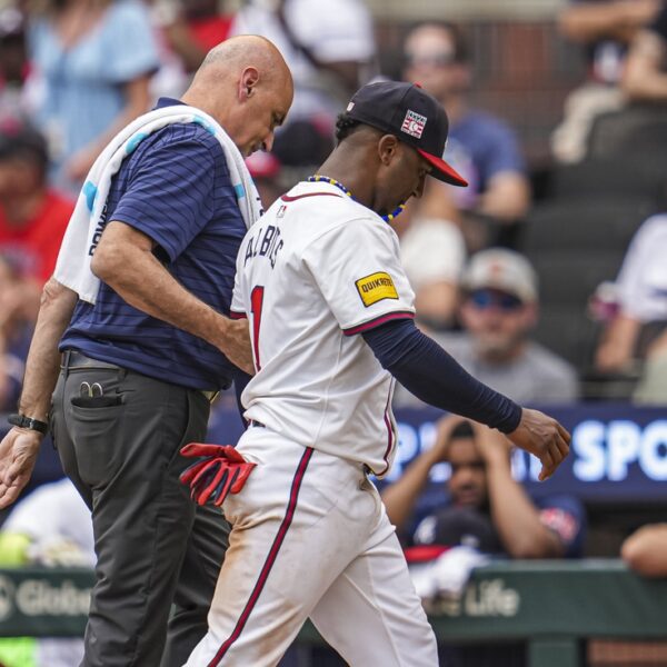 Braves star 2B Ozzie Albies (fractured wrist) out 8 weeks