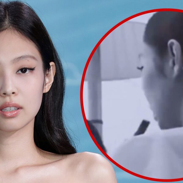 BLACKPINK’s Jennie Apologizes For Vaping Indoors