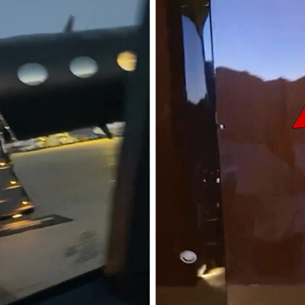 Diddy Boards Private Jet In First Post Since Scrubbing His Instagram