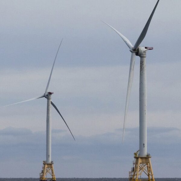 Offshore wind’s bumpy highway proven by turbine collapse off Nantucket