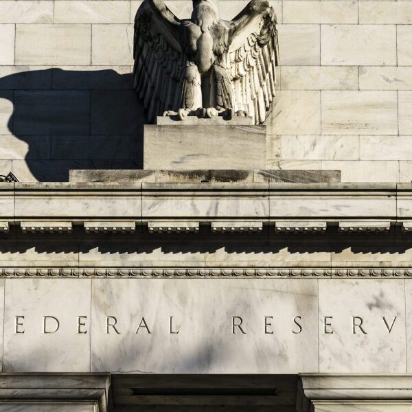 Fed officers anticipated to chop charges solely as soon as in 2024