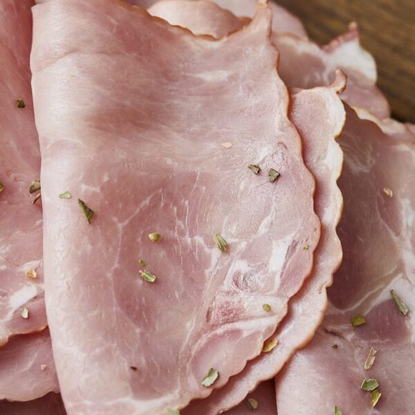 Listeria outbreak linked to deli meat: Symptoms and security measures