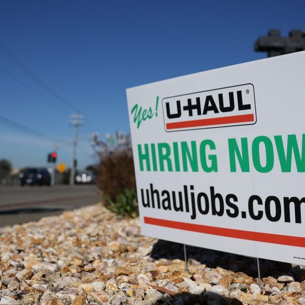 Job openings, layoffs elevated in May