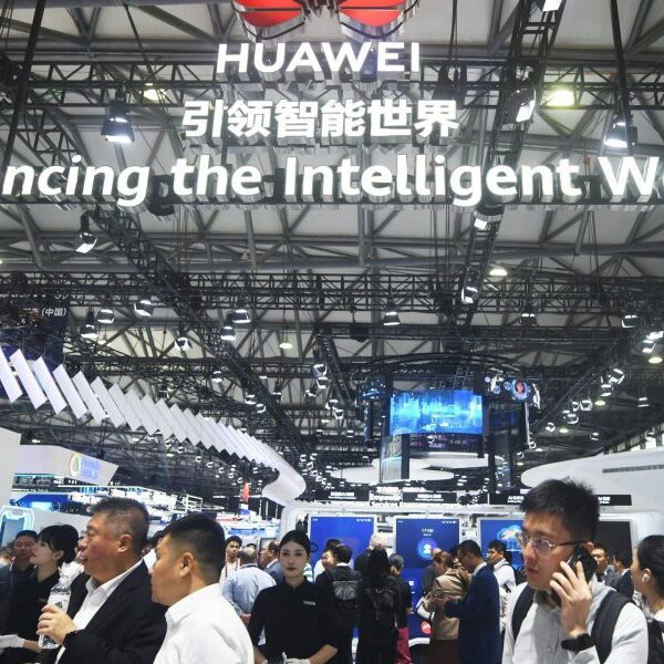Even the Pentagon can’t freeze Huawei out of its operations