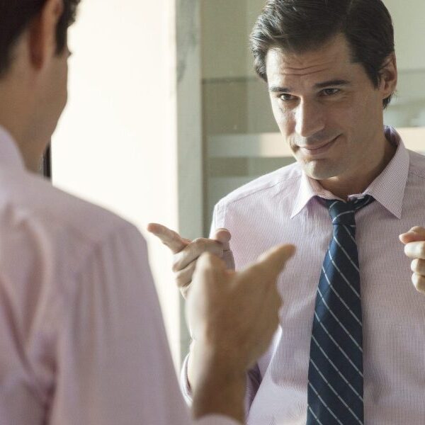 Researchers uncover how narcissistic CEOs get their manner