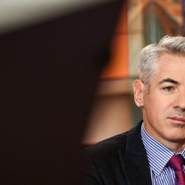 Ackman’s Pershing Square delays IPO