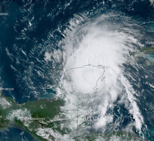 Hurricane Beryl Brings Dangerous Winds and Heavy Rain to the Yucatán Peninsula