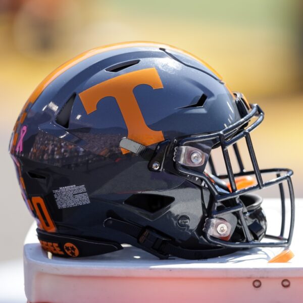 Top 2026 QB Faizon Brandon commits to Tennessee