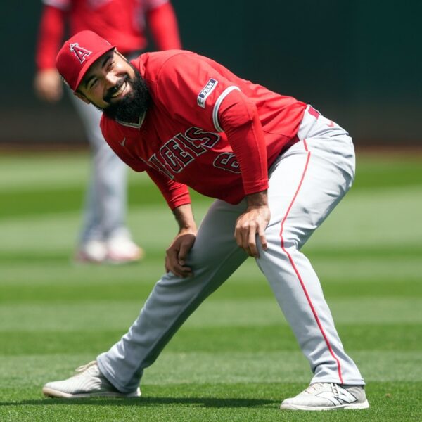 Angels reinstate 3B Anthony Rendon; Luis Rengifo has season-ending surgical procedure