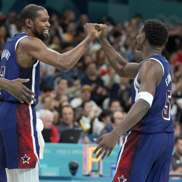 Team USA trounces Puerto Rico, clinches No. 1 seed in quarters