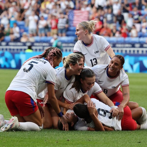 U.S. bids to topple Marta, Brazil in gold-medal soccer match