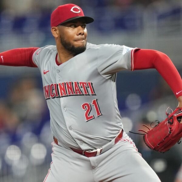 Reds’ Hunter Greene goals for various consequence vs. Cardinals