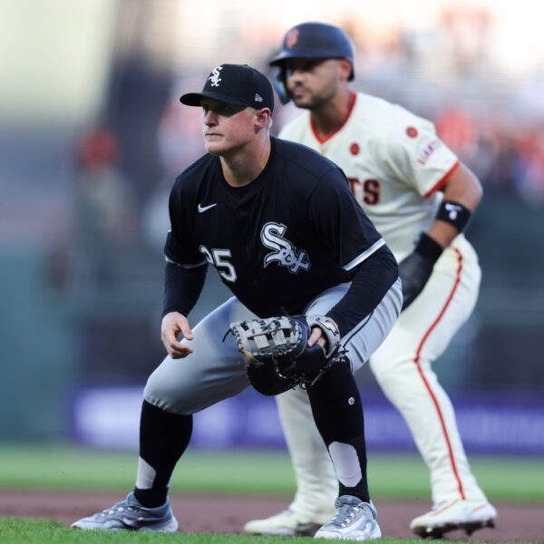 White Sox hope to maintain warmth on wild-card-aspiring Giants