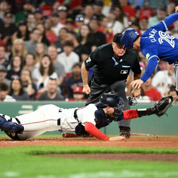 Red Sox’s outfield shines in win over Jays