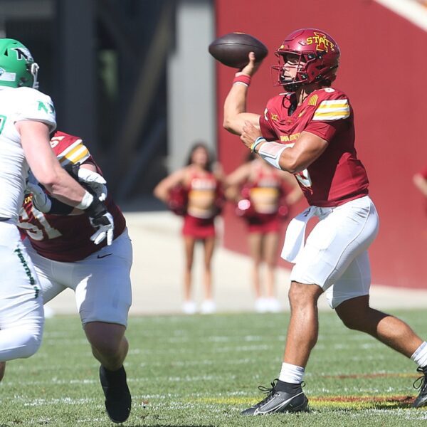 Rocco Becht, Iowa State deal with North Dakota in season opener