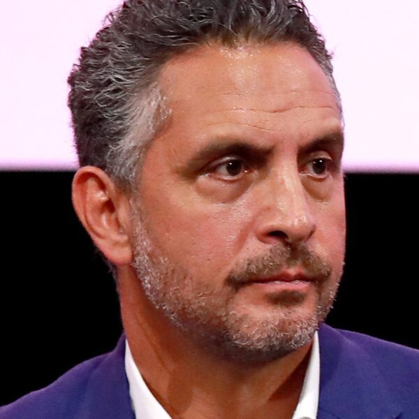 Mauricio Umansky’s ‘Buying Beverly Hills’ Canceled After 2 Seasons