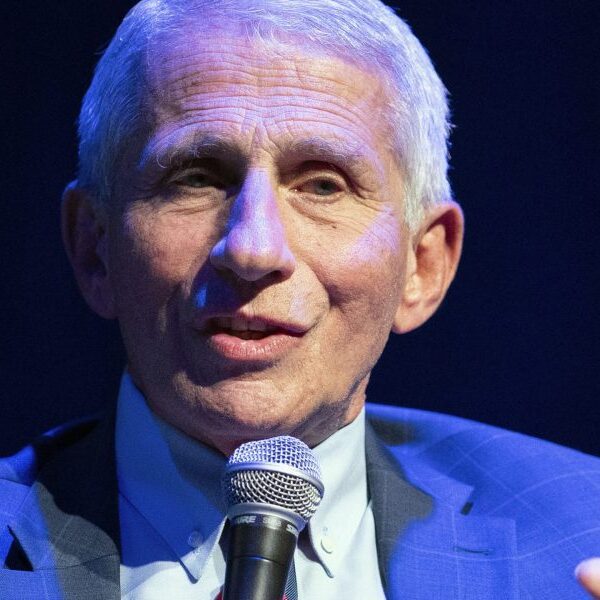 West Nile virus: Anthony Fauci recovering from an infection