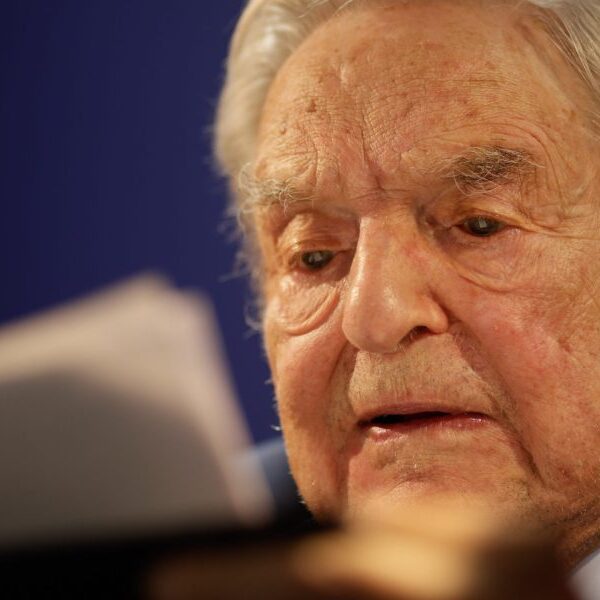 George Soros’ agency dumped $73 million in Alphabet and Amazon earlier than…