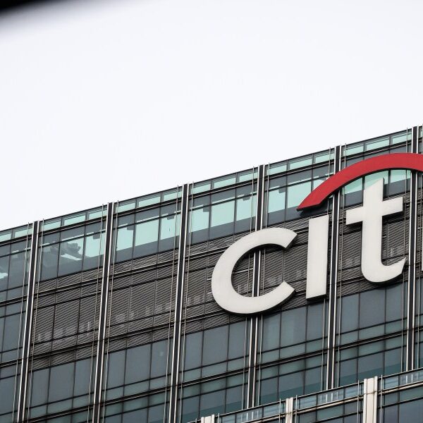 In lawsuit, dealer alleges Citi dealer sexually harassed her for years