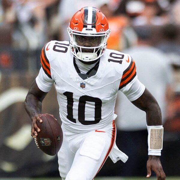 Browns launch Pro Bowl quarterback Tyler Huntley after initially making roster