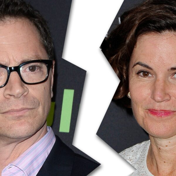 Joshua Malina’s Wife Melissa Merwin Files for Divorce