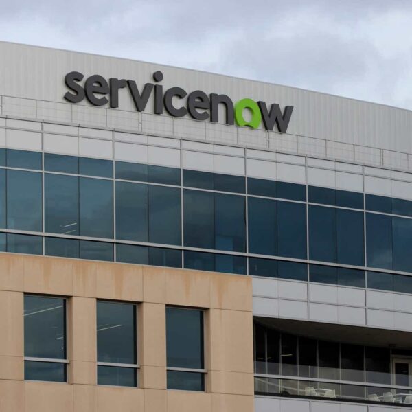 ServiceNow: GenAI Business Doubles QoQ, Bolstering Growth Prospects (NYSE:NOW)